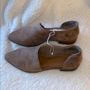 Brand New Women’s Flatts / Ankle Boots